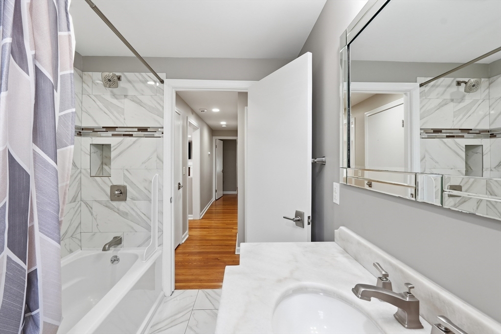16 Hamilton Street Milford, MA 01757 - Photo 23 of 42