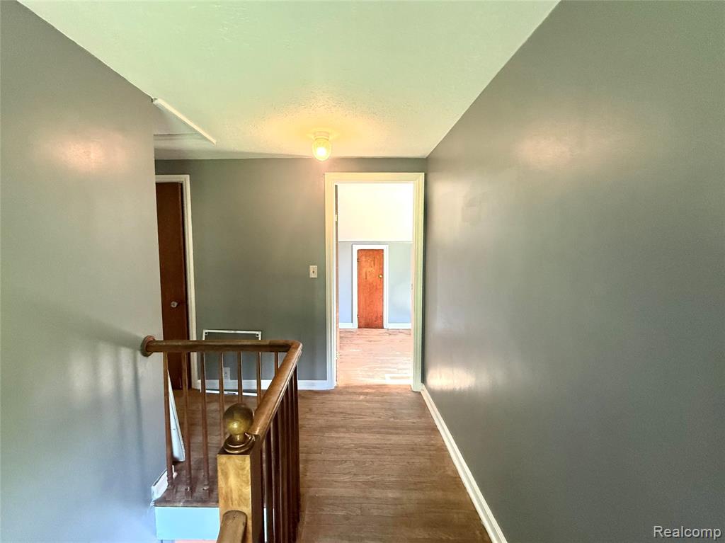 5388 Davison Road Lapeer, MI 48446 - Photo 6 of 10