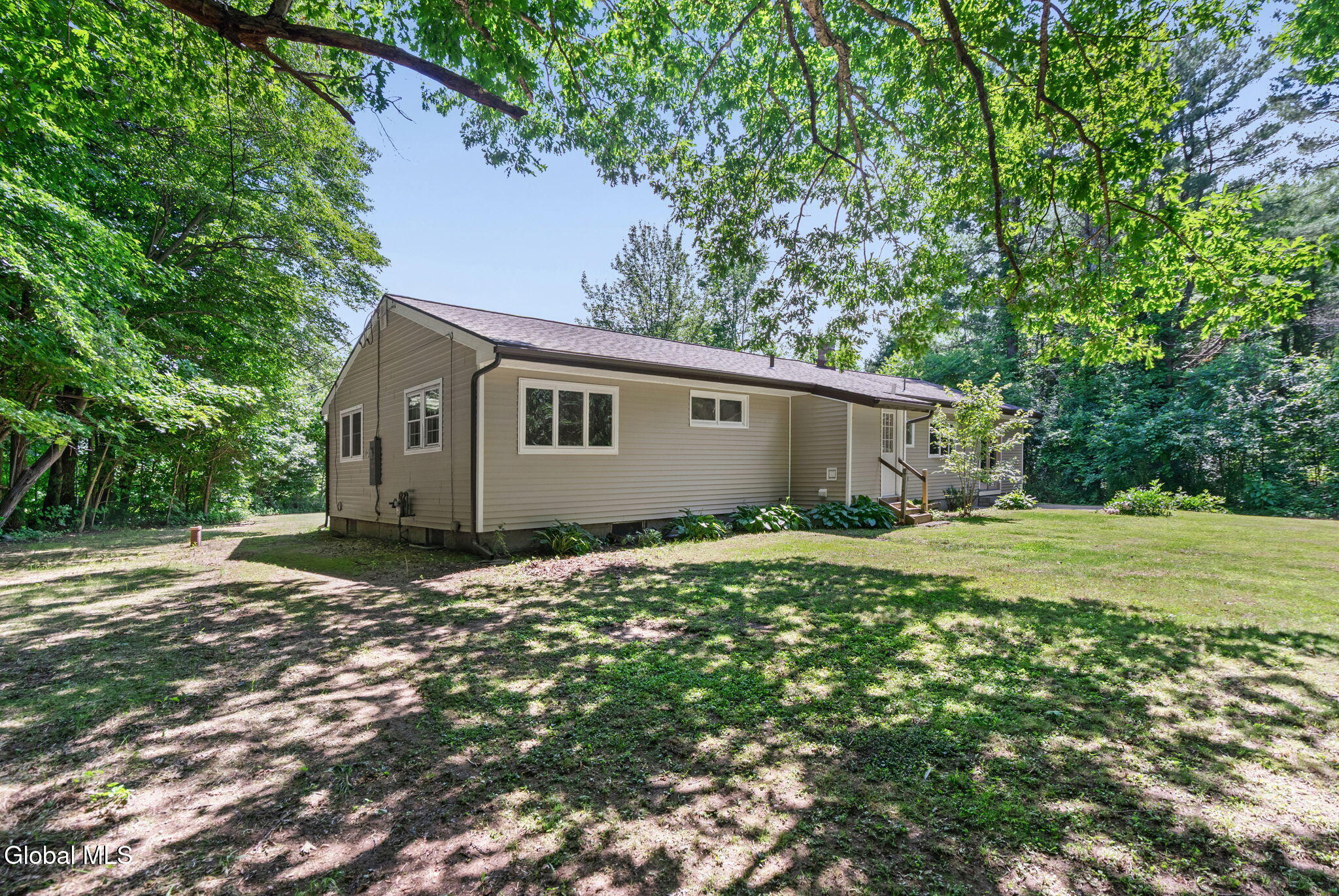 1141 Meadowdale Road Altamont, NY 12009 - Photo 5 of 31 35-web-or-mls-1141-meadowdale-rd