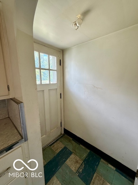 5606 Shelby Street Indianapolis, IN 46227 - Photo 38 of 53