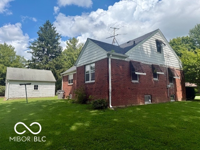 5606 Shelby Street Indianapolis, IN 46227 - Photo 7 of 53