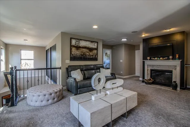 $499,999 | 2783 Blakely Lane, Naperville, IL 60540