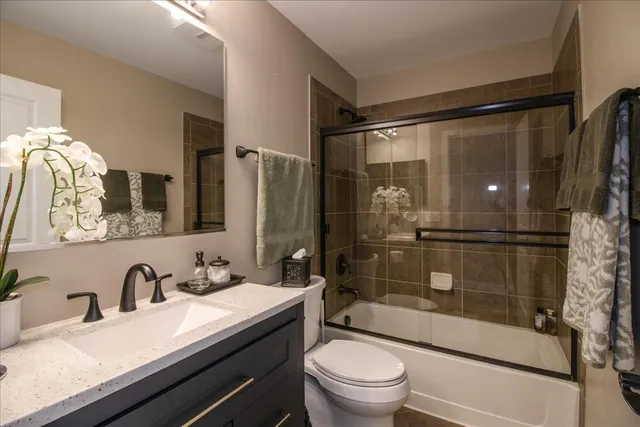 $499,999 | 2783 Blakely Lane, Naperville, IL 60540