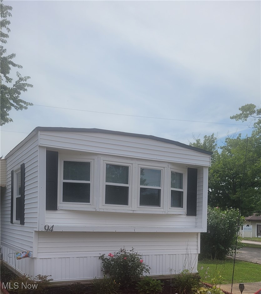 18592 Edwards Road Doylestown, OH 44230 - Photo 21 of 21 View of side of property