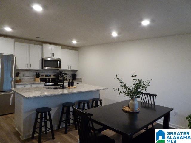 6998 Southern Trace Loop Leeds, AL 35094 - Photo 8 of 35