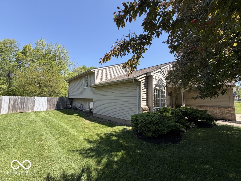 1006 East Walnut Street Frankton, IN 46044 - Photo 3 of 19