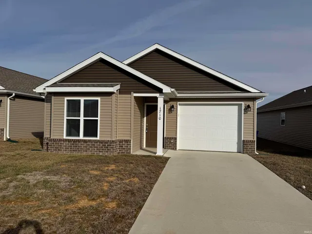 $194,950 | 1710 West Rose Court, Princeton, IN 47670