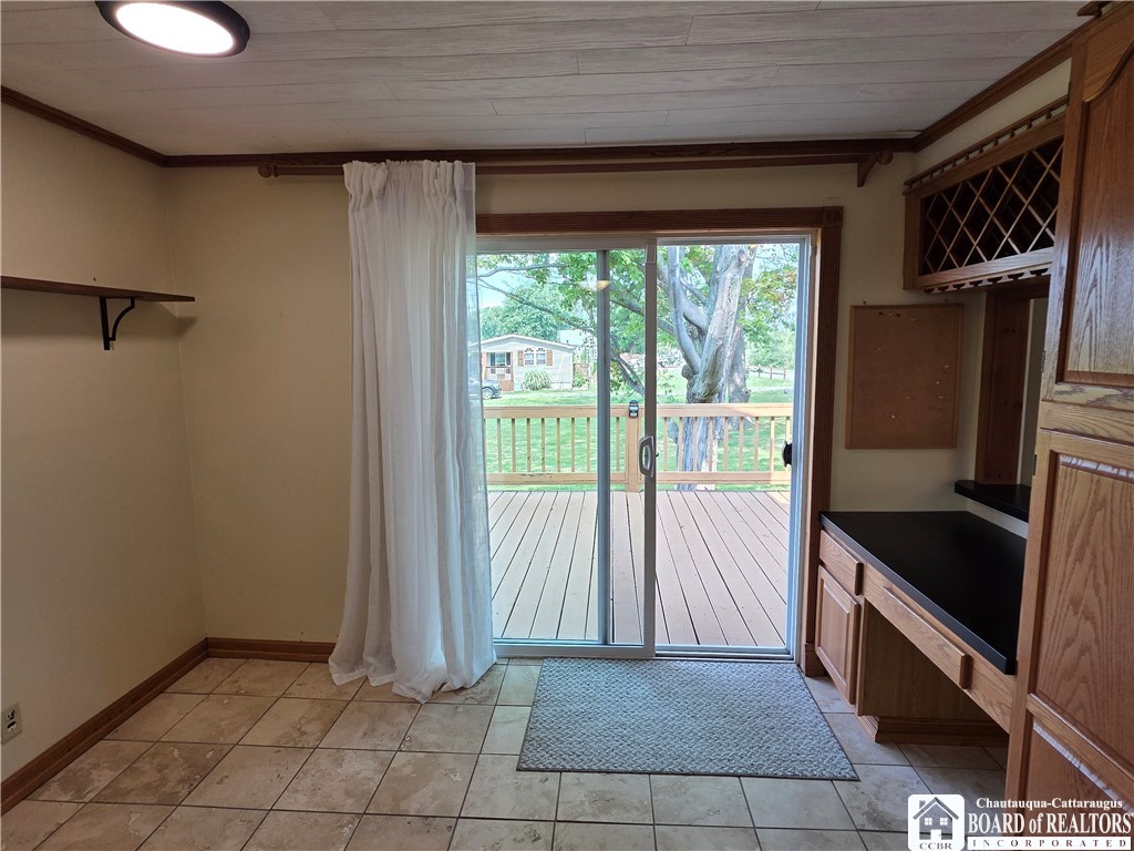10745 South Roberts Road Dunkirk, NY 14048 - Photo 23 of 48 Den/Study #3 (or nook) locate off the kitchen with a built in desk and ample storage