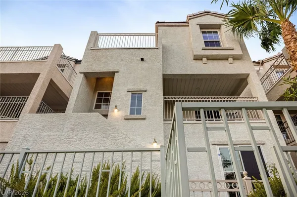 $1,995 | 9065 Hanging Tapestry Court, Las Vegas, NV 89149