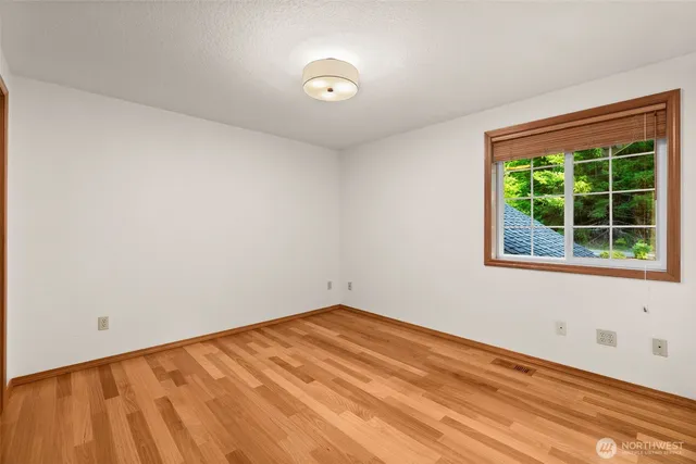 $884,000 | 1124 Canning Court Southwest, Olympia, WA 98512