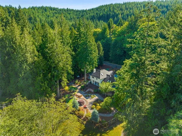 $884,000 | 1124 Canning Court Southwest, Olympia, WA 98512