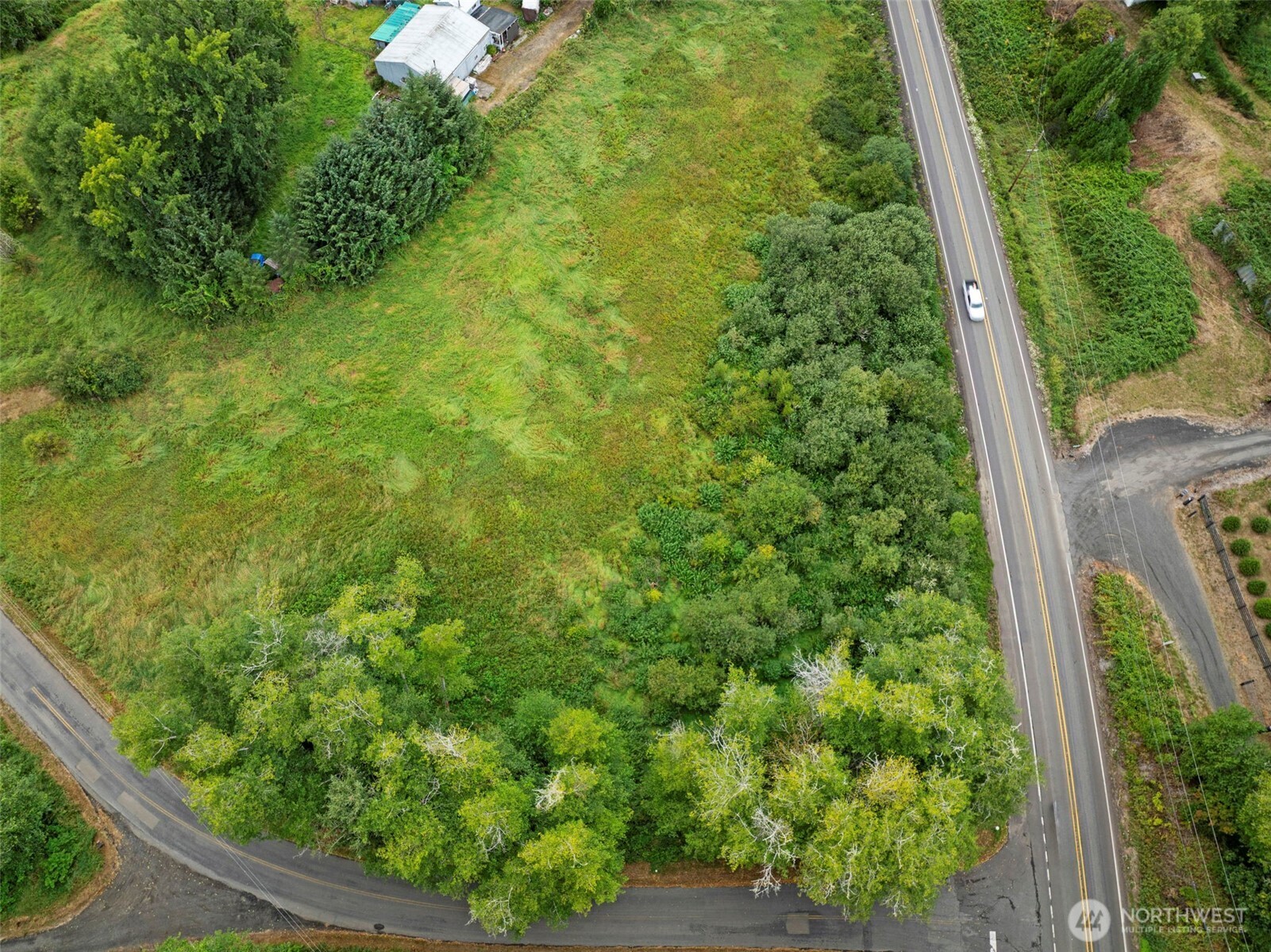0 West State Route 4 Skamokawa, WA 98647 - Photo 7 of 8 a view of a garden