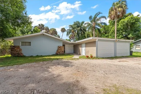 $189,000 | 319 West Mariana Avenue, North Fort Myers, FL 33903