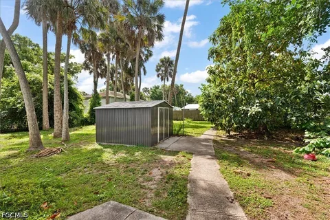 $189,000 | 319 West Mariana Avenue, North Fort Myers, FL 33903