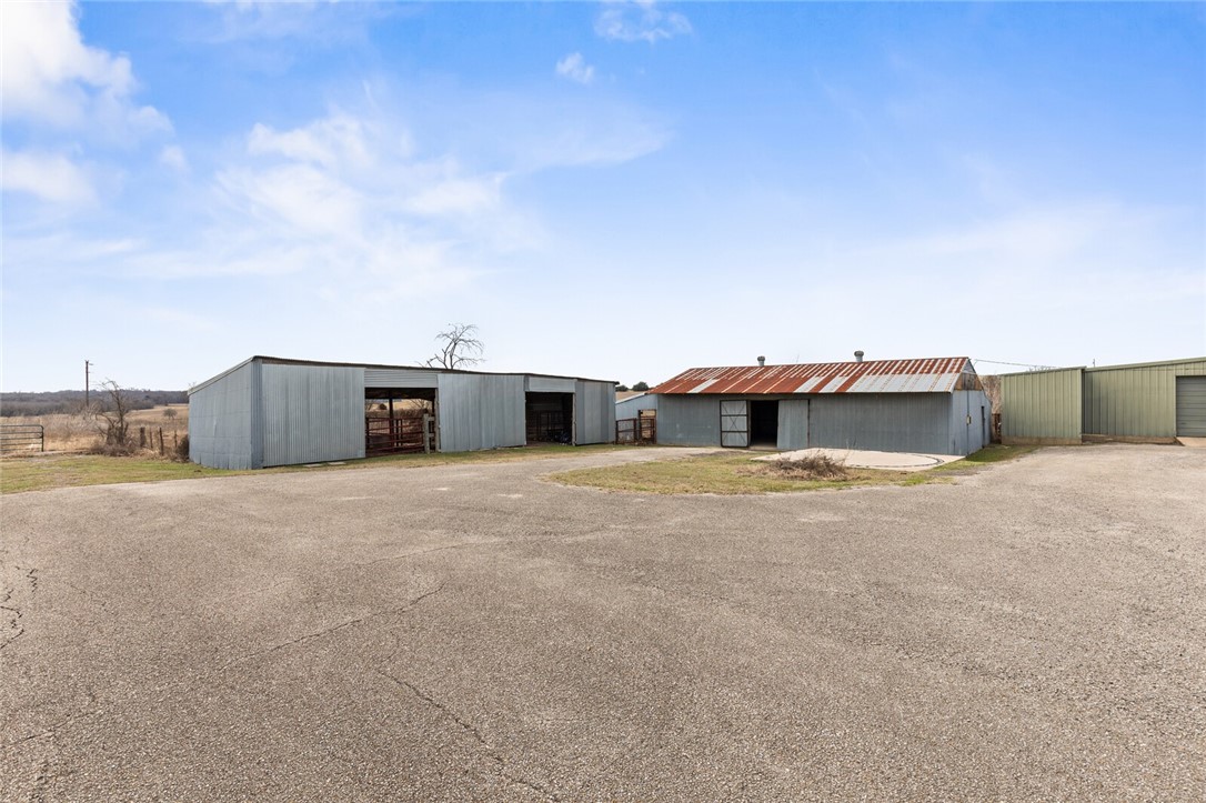 2275 West Moonlight Drive Robinson, TX 76706 - Photo 35 of 40 a terrace view