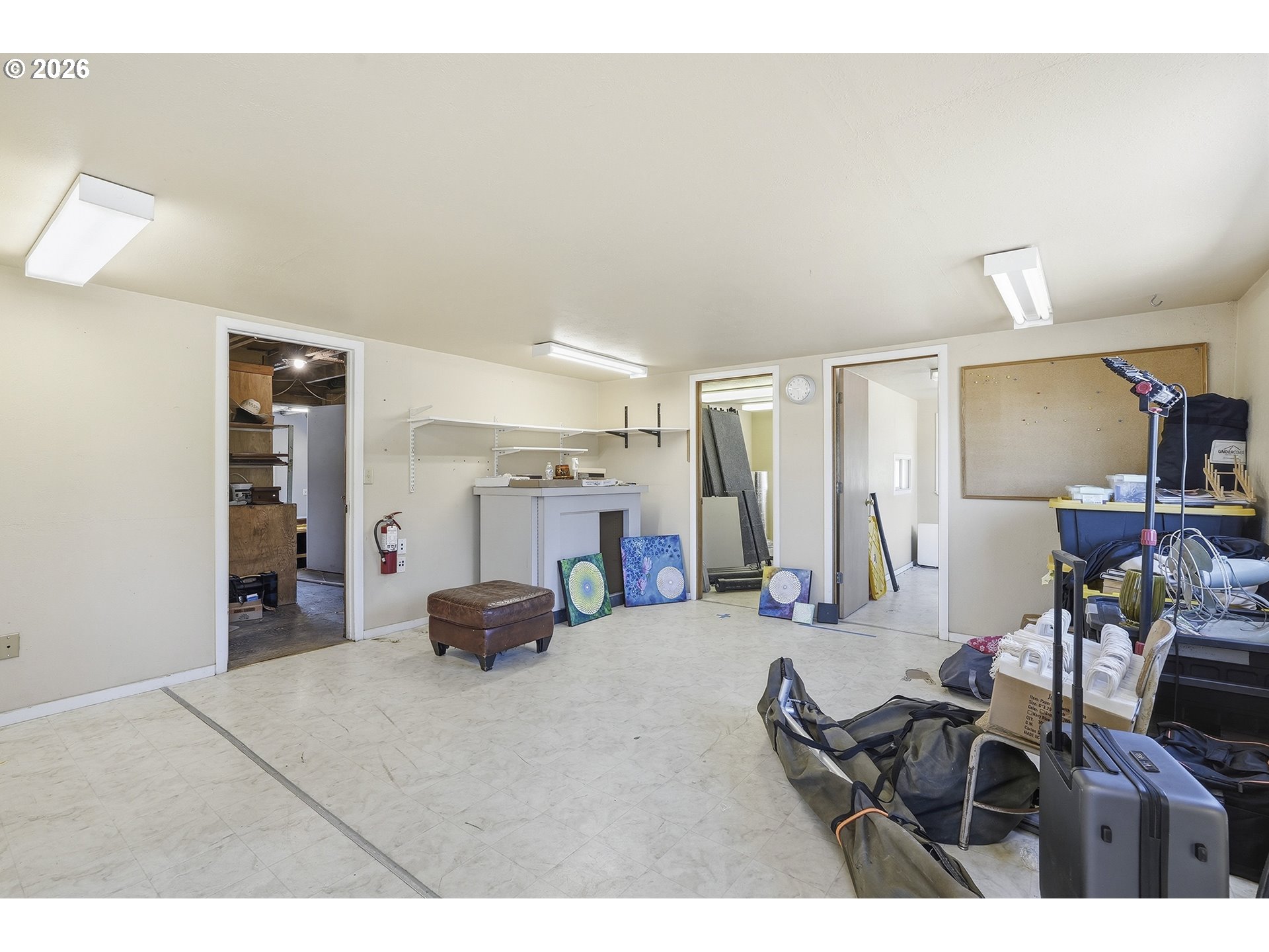 24051 Airport Road Northeast Aurora, OR 97002 - Photo 40 of 48