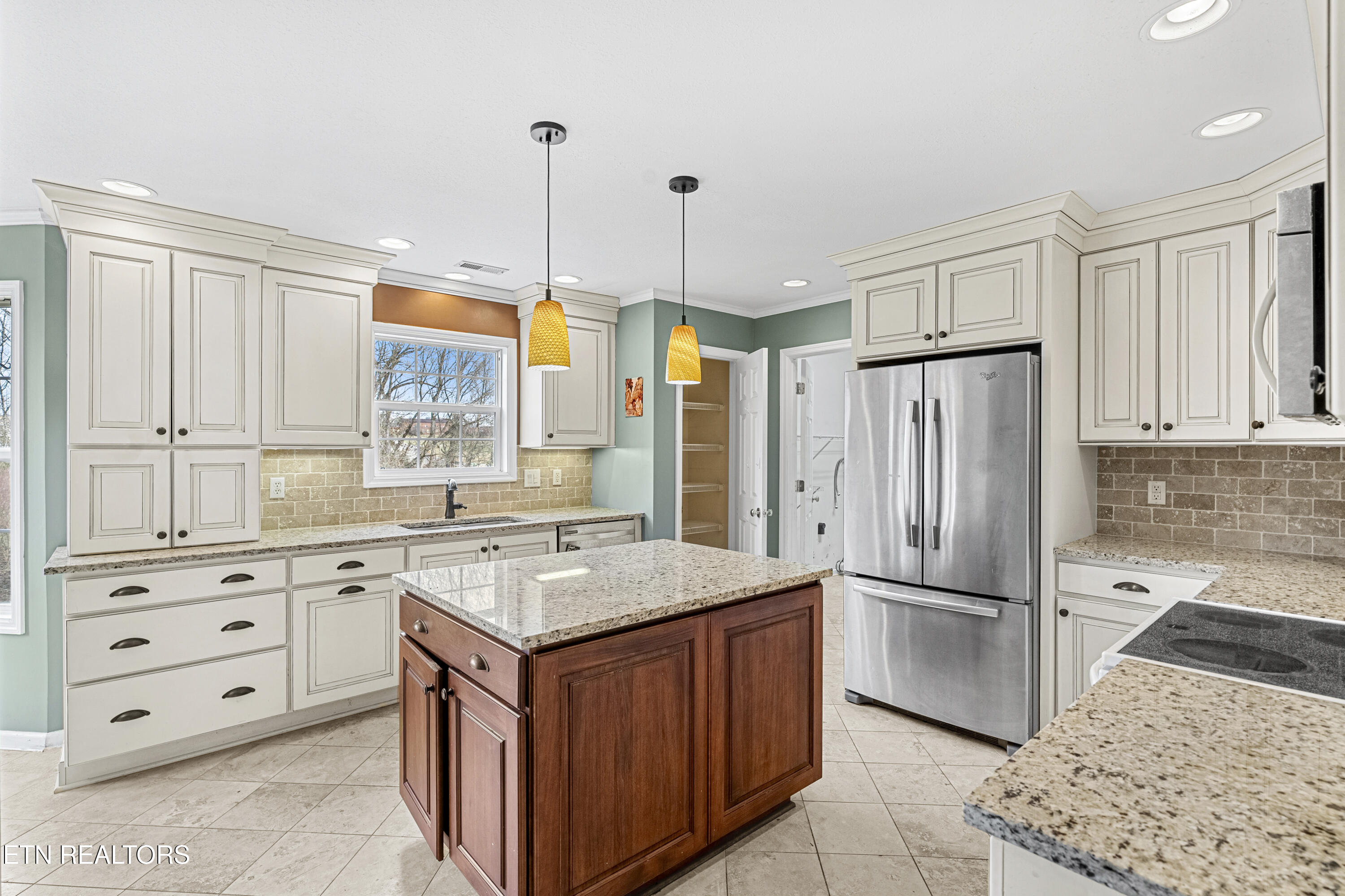 7630 Racing Run Road Knoxville, TN 37920 - Photo 12 of 36 Kitchen