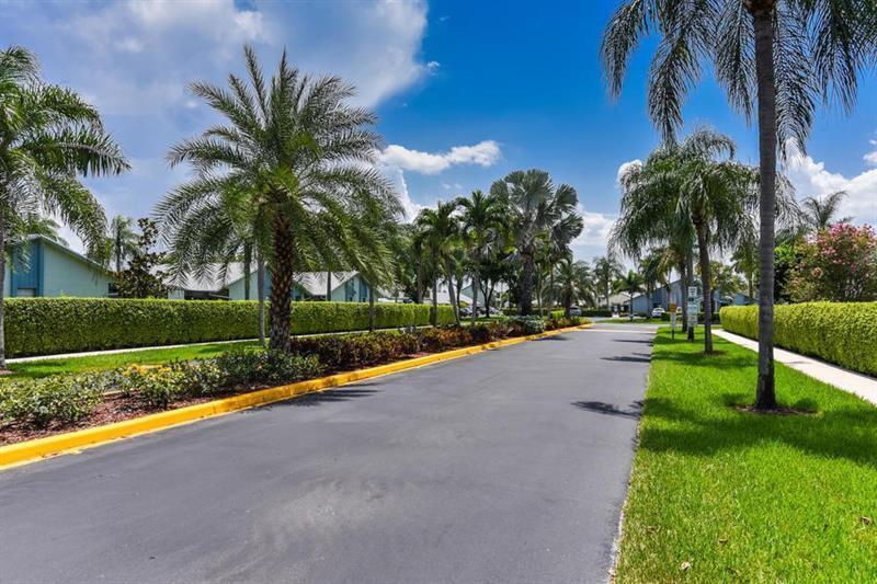 23328 Southwest 58th Avenue, Unit D Boca Raton, FL 33428 - Photo 32 of 37 20210306042828285207000000-o