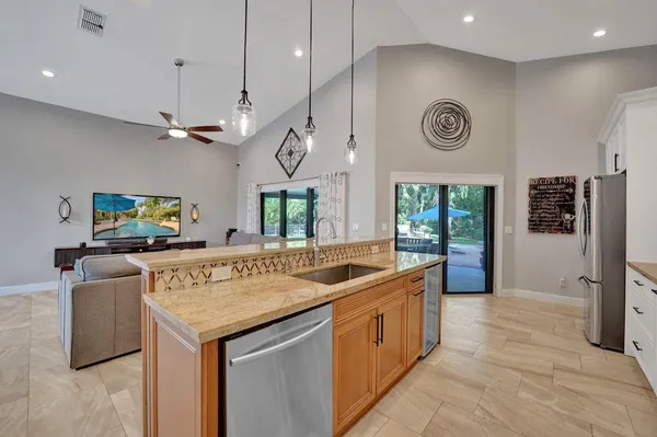 $949,000 | 9931 Southwest 23rd Street, Davie, FL 33324