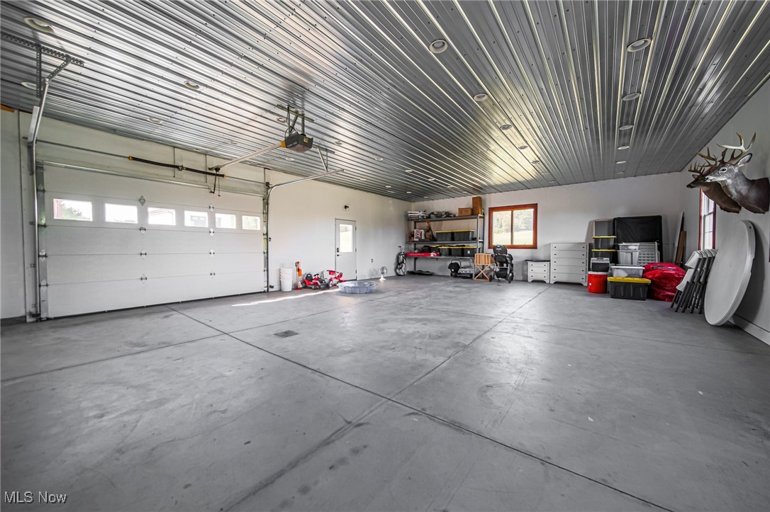7500 Central Road Northwest Strasburg, OH 44680 - Photo 33 of 37