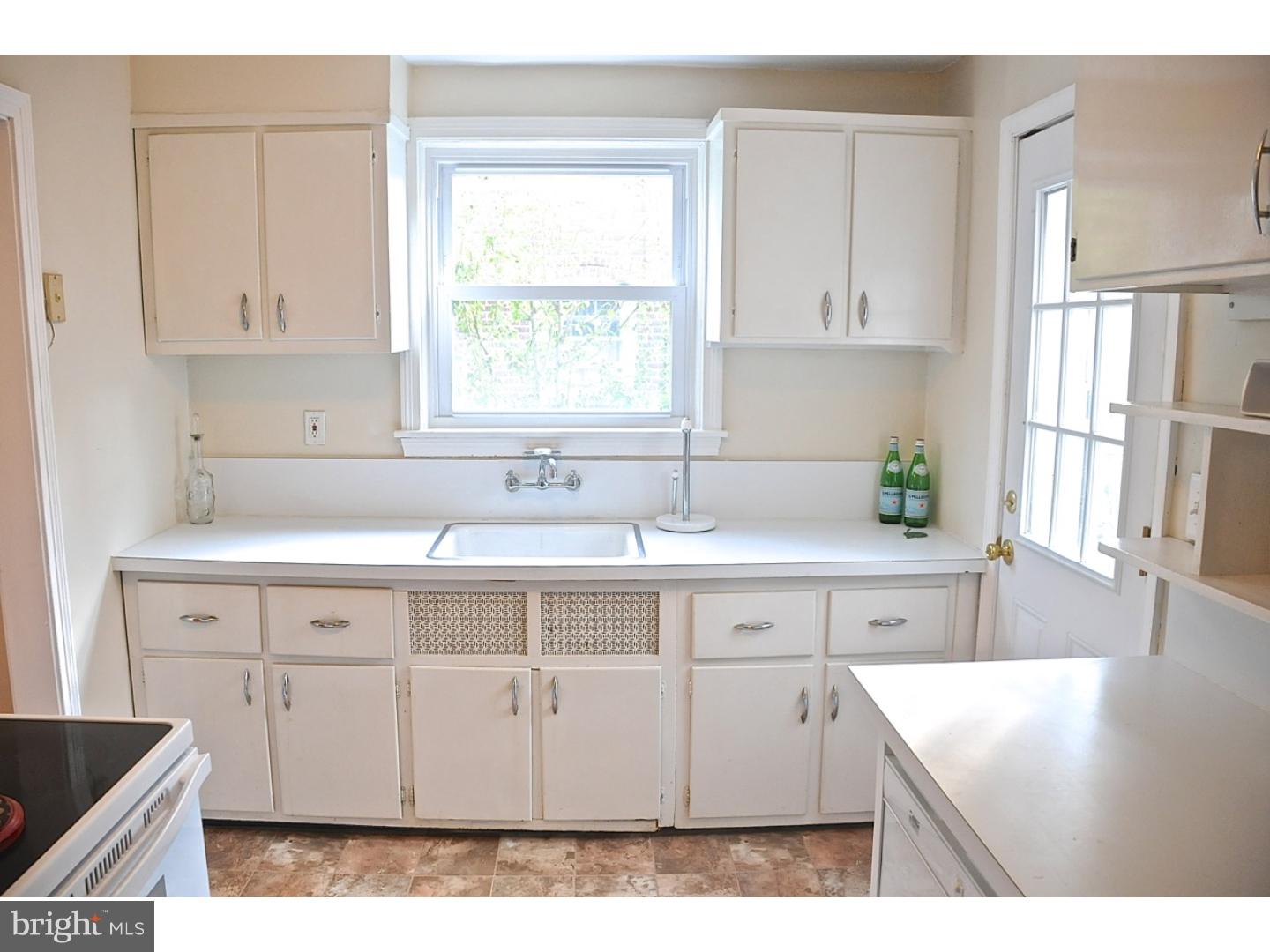 311 Village Road Wilmington, DE 19805 - Photo 6 of 22