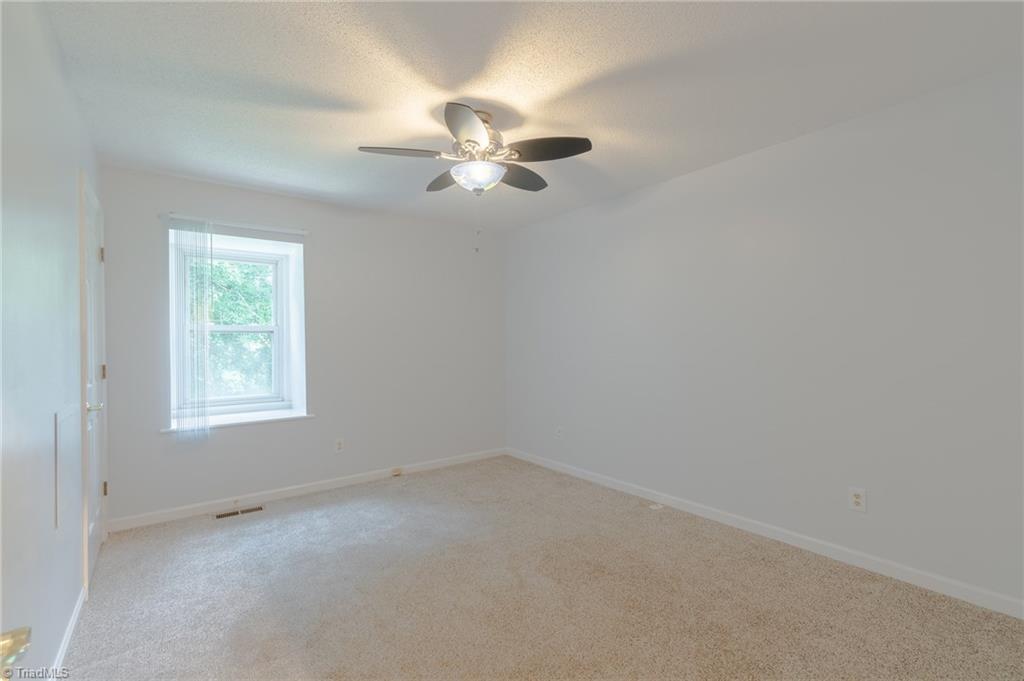 5808 Oakside Road Winston-Salem, NC 27104 - Photo 13 of 29 equally large bedroom #3