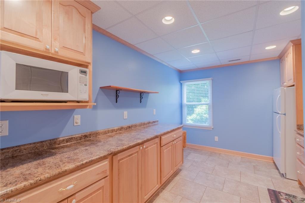 5808 Oakside Road Winston-Salem, NC 27104 - Photo 21 of 29 Gallery Image 21