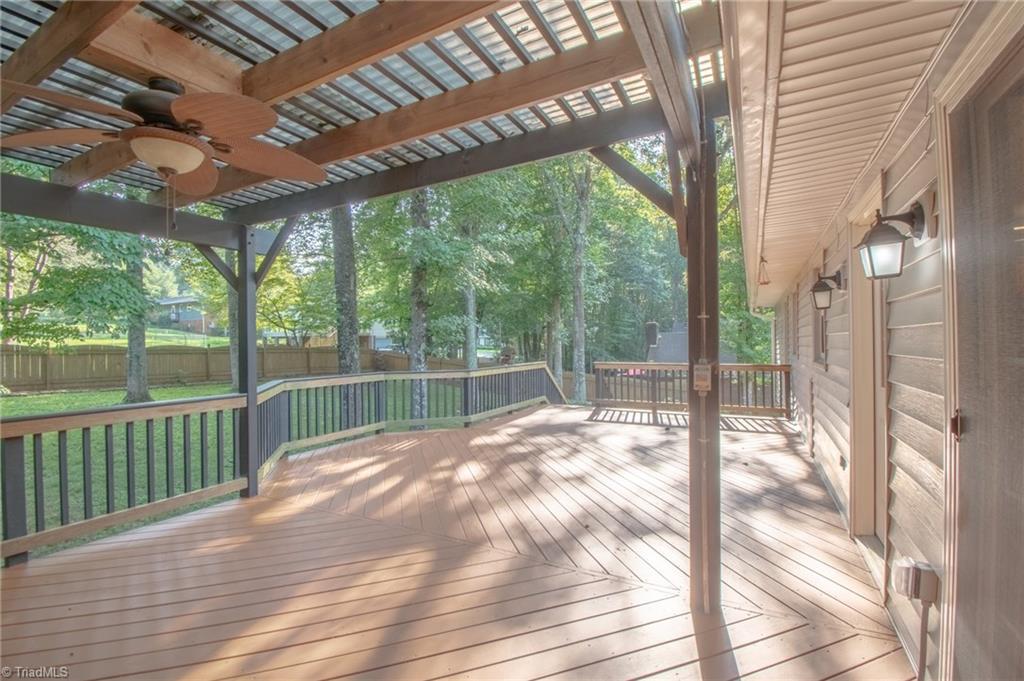5808 Oakside Road Winston-Salem, NC 27104 - Photo 25 of 29 Huge deck overlooking beautiful fenced backyard!