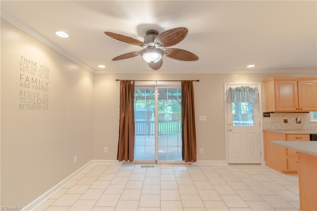 5808 Oakside Road Winston-Salem, NC 27104 - Photo 7 of 29 Dining room