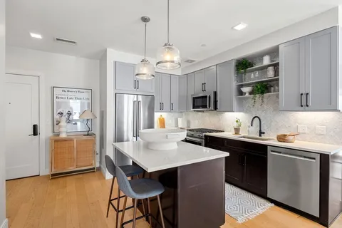 $715,000 | 287 Maverick Street, Unit 201, Boston, MA 02128