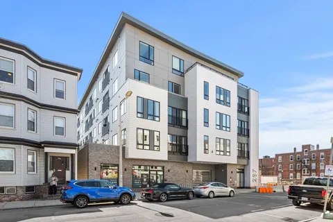 $715,000 | 287 Maverick Street, Unit 201, Boston, MA 02128
