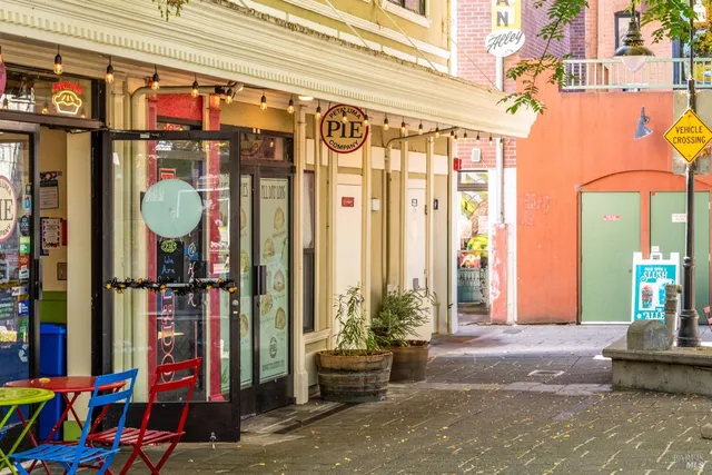 $1,895,000 | 512-518 Kentucky Street, Petaluma, CA 94952