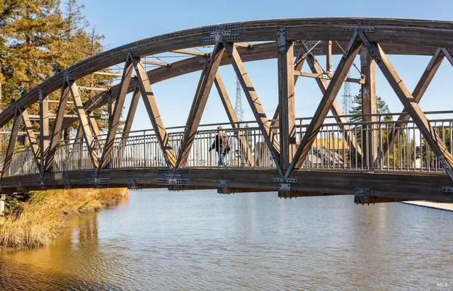 $1,895,000 | 512-518 Kentucky Street, Petaluma, CA 94952