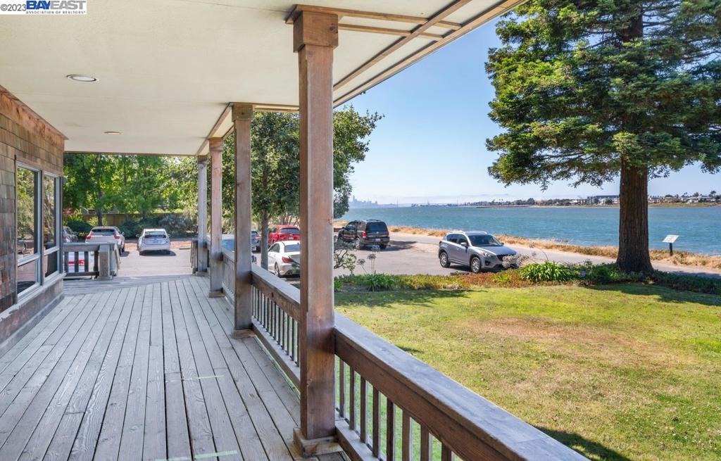 200 Packet Landing Road Alameda, CA 94502 - Photo 29 of 32 a view of swimming pool from a balcony