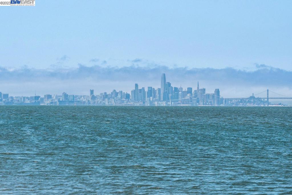 200 Packet Landing Road Alameda, CA 94502 - Photo 6 of 32