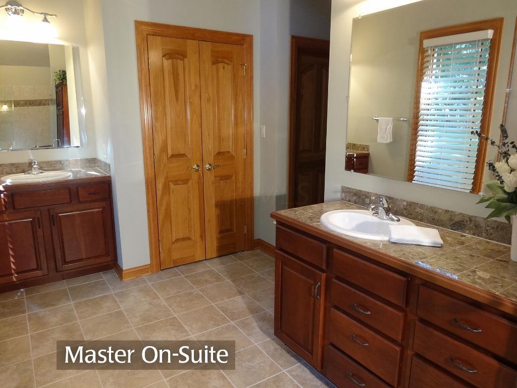 6285 Freeman Road Westerville, OH 43082 - Photo 12 of 25 Gallery Image 12