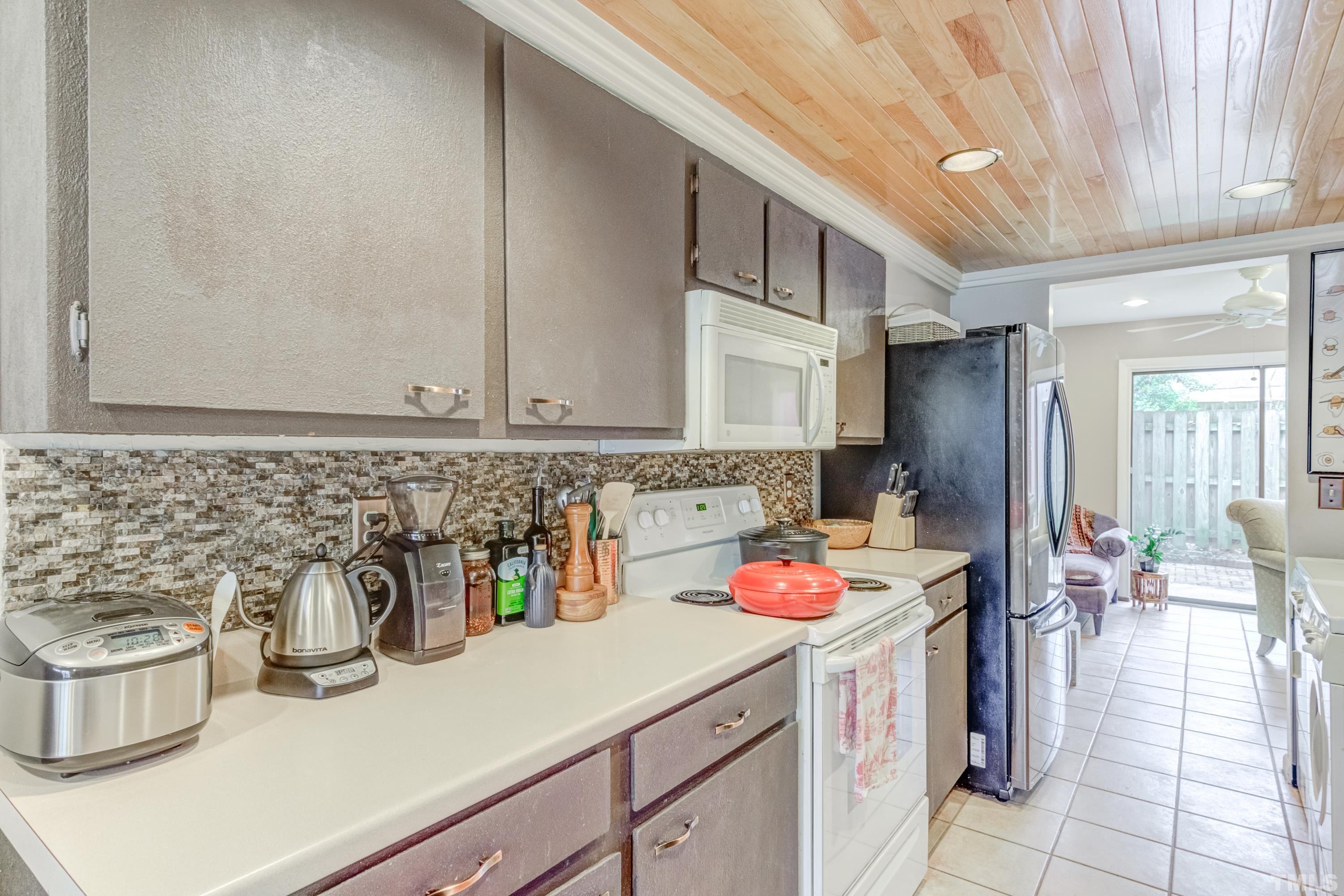 1758 Quail Ridge Road Raleigh, NC 27609 - Photo 21 of 37