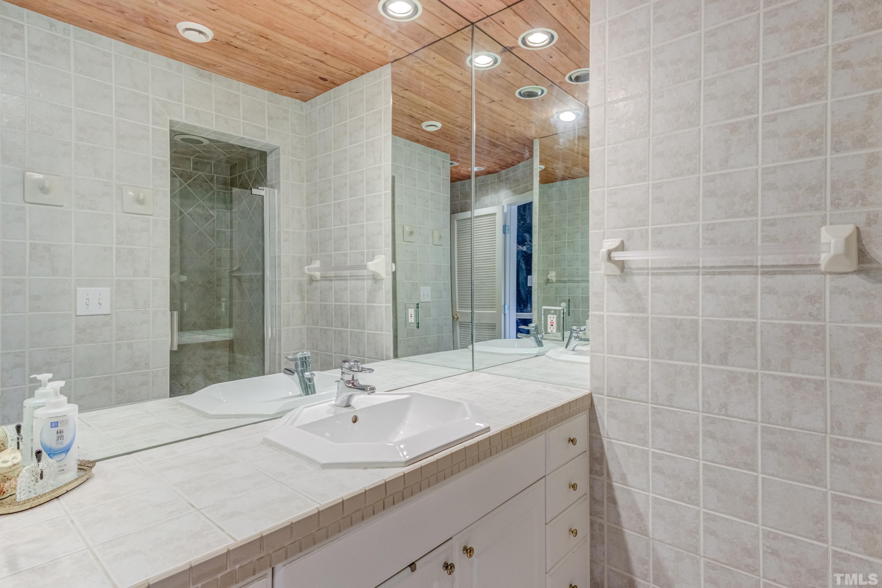1758 Quail Ridge Road Raleigh, NC 27609 - Photo 29 of 37