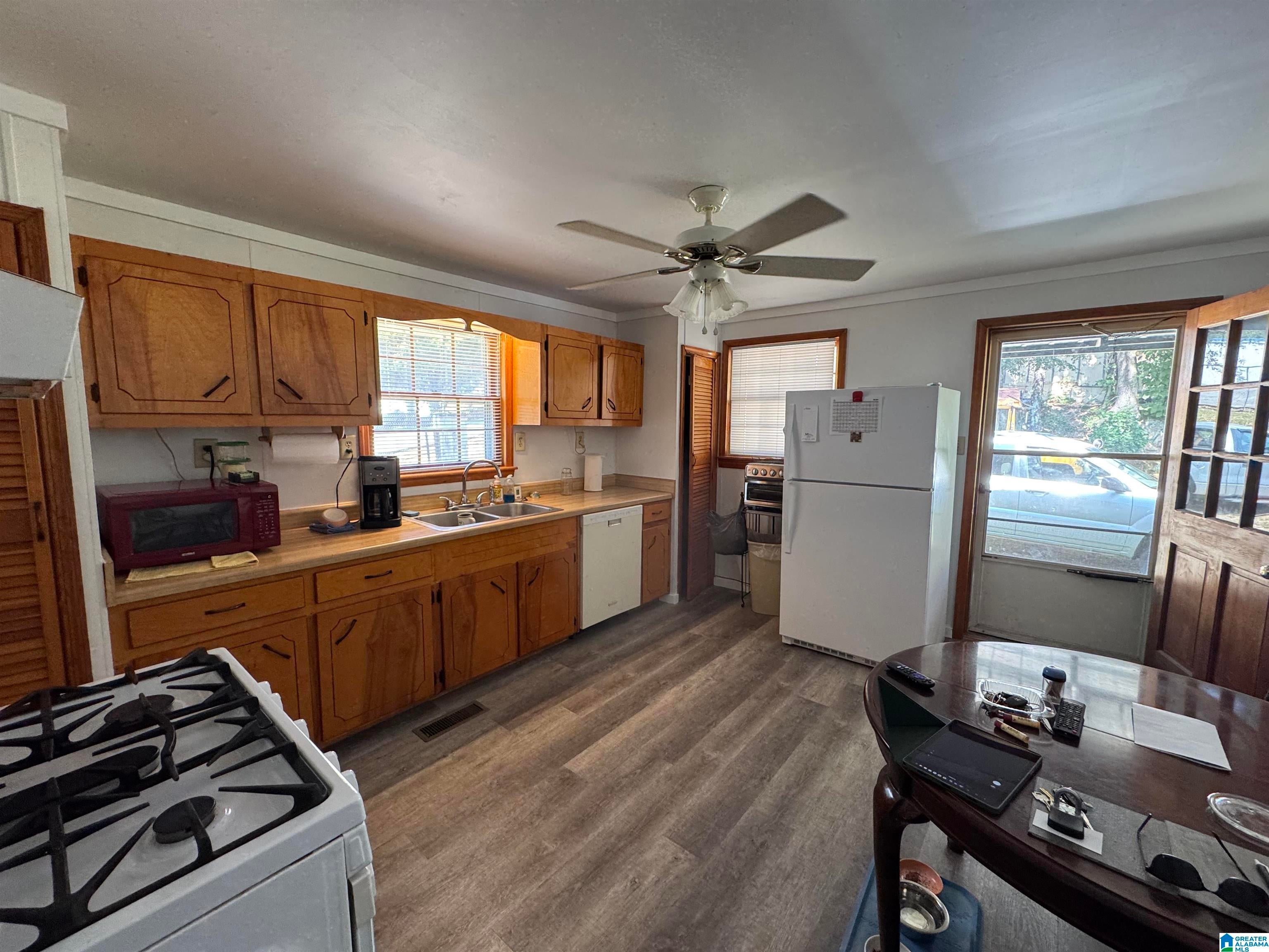 206 West Glade Road Anniston, AL 36206 - Photo 36 of 42 Gallery Image 36