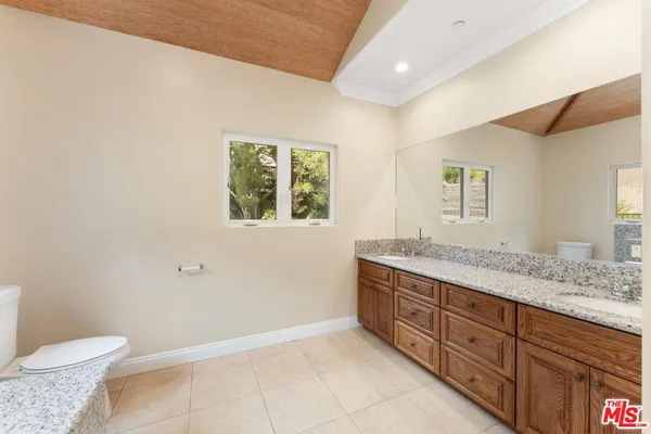 $7,100 | 1630 Bridgeport Drive, Los Angeles, CA 90065