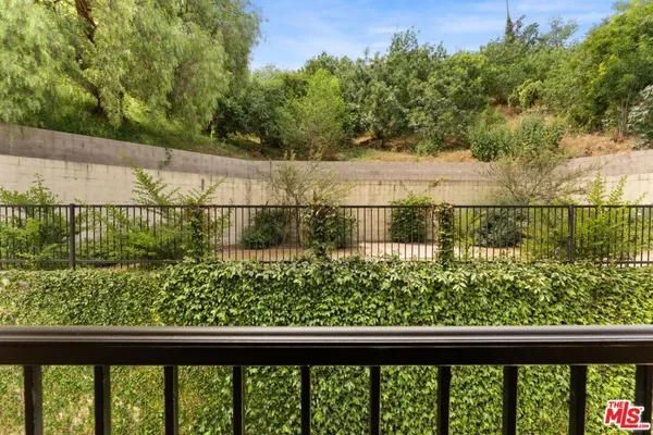 $7,100 | 1630 Bridgeport Drive, Los Angeles, CA 90065
