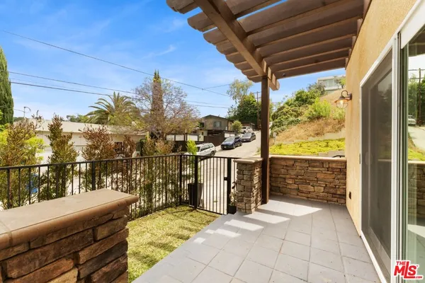 $7,100 | 1630 Bridgeport Drive, Los Angeles, CA 90065