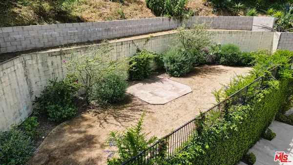 $7,100 | 1630 Bridgeport Drive, Los Angeles, CA 90065
