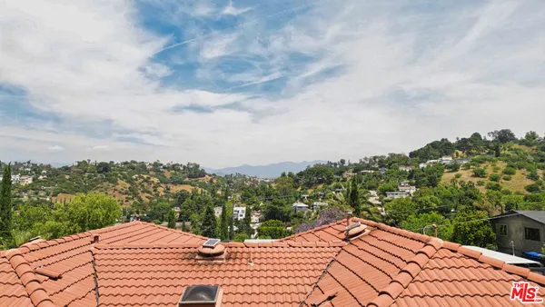 $7,100 | 1630 Bridgeport Drive, Los Angeles, CA 90065