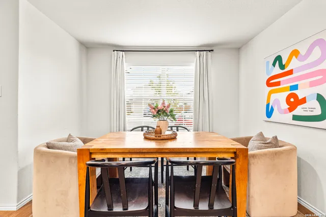 $2,200 | 14106 Llano, San Antonio, TX 78253