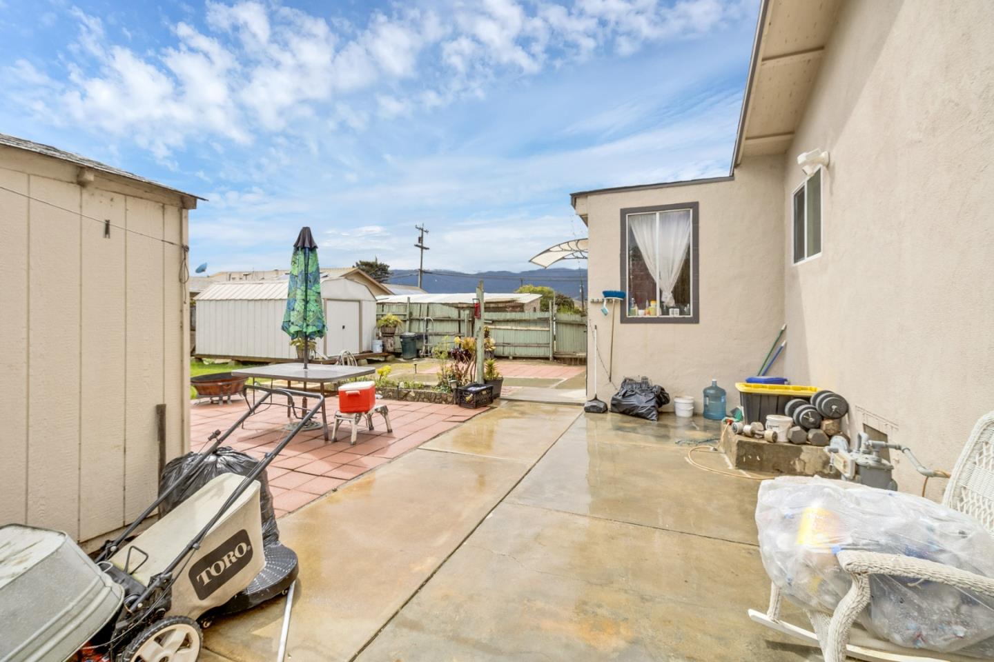 25540 Payson Street Chualar, CA 93925 - Photo 28 of 31 a view of a hall way with furniture