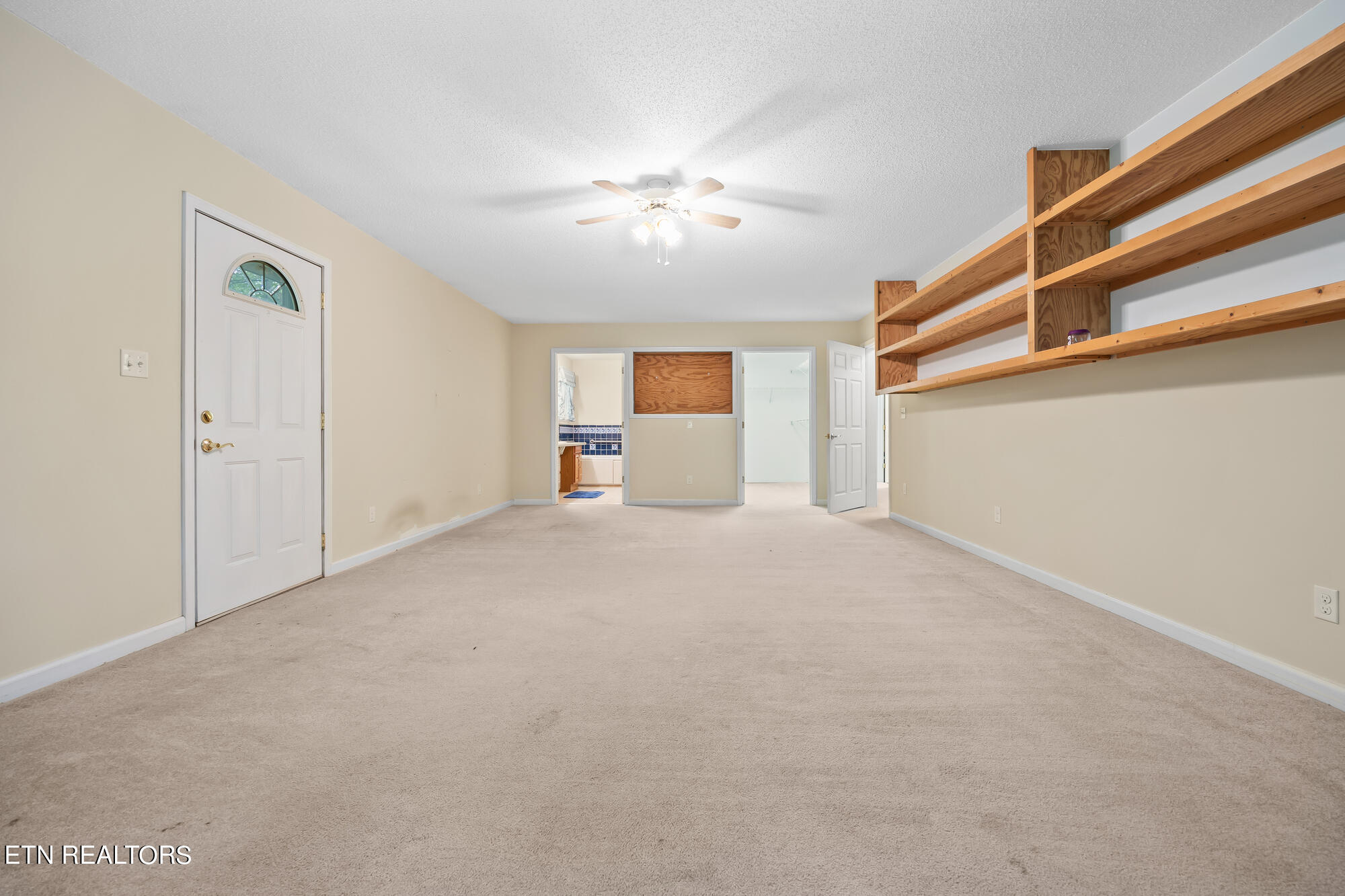 263 Spruce Loop Crossville, TN 38555 - Photo 30 of 35 Master Suite 2