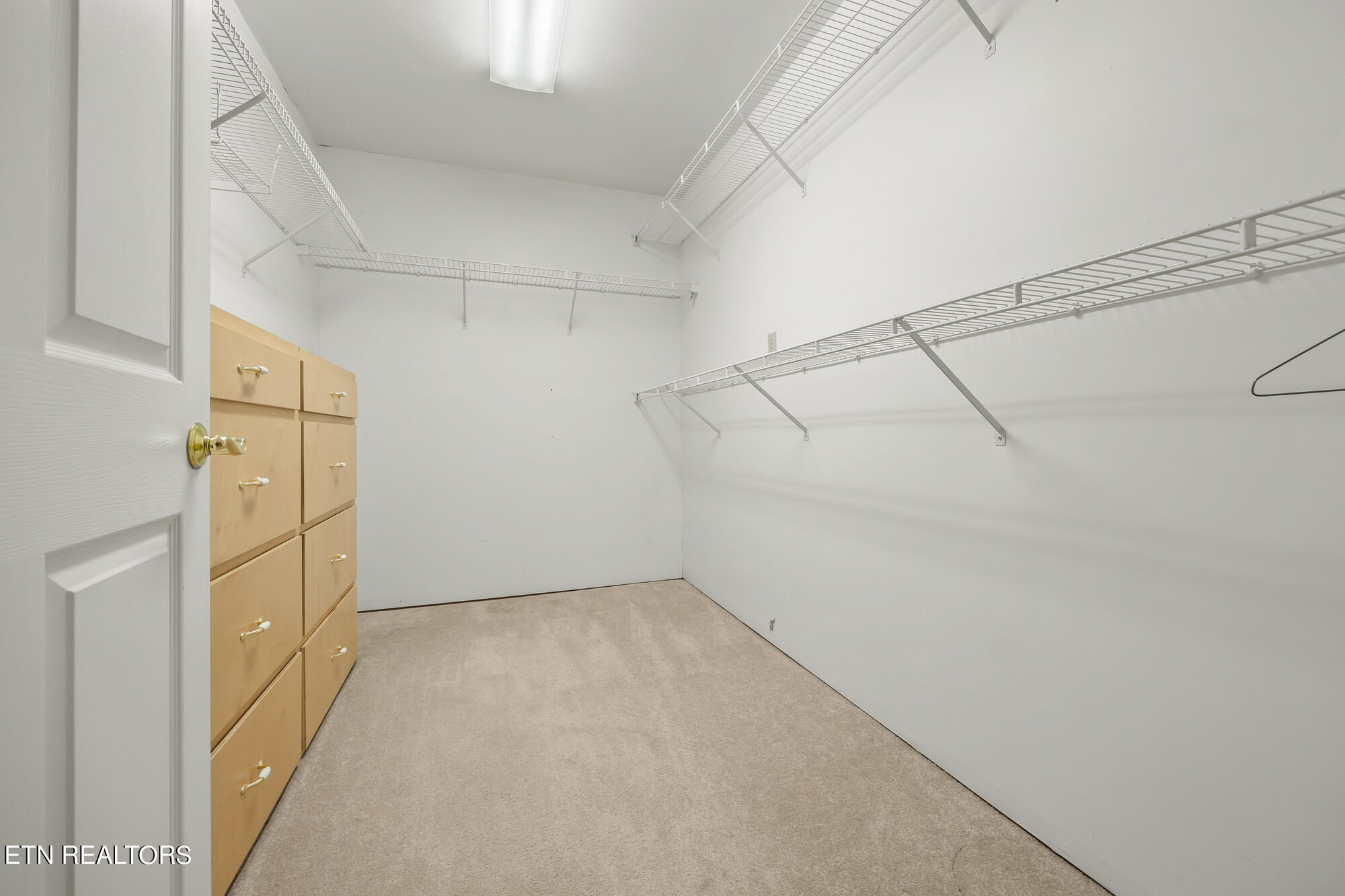 263 Spruce Loop Crossville, TN 38555 - Photo 32 of 35 Master Walk in Closet