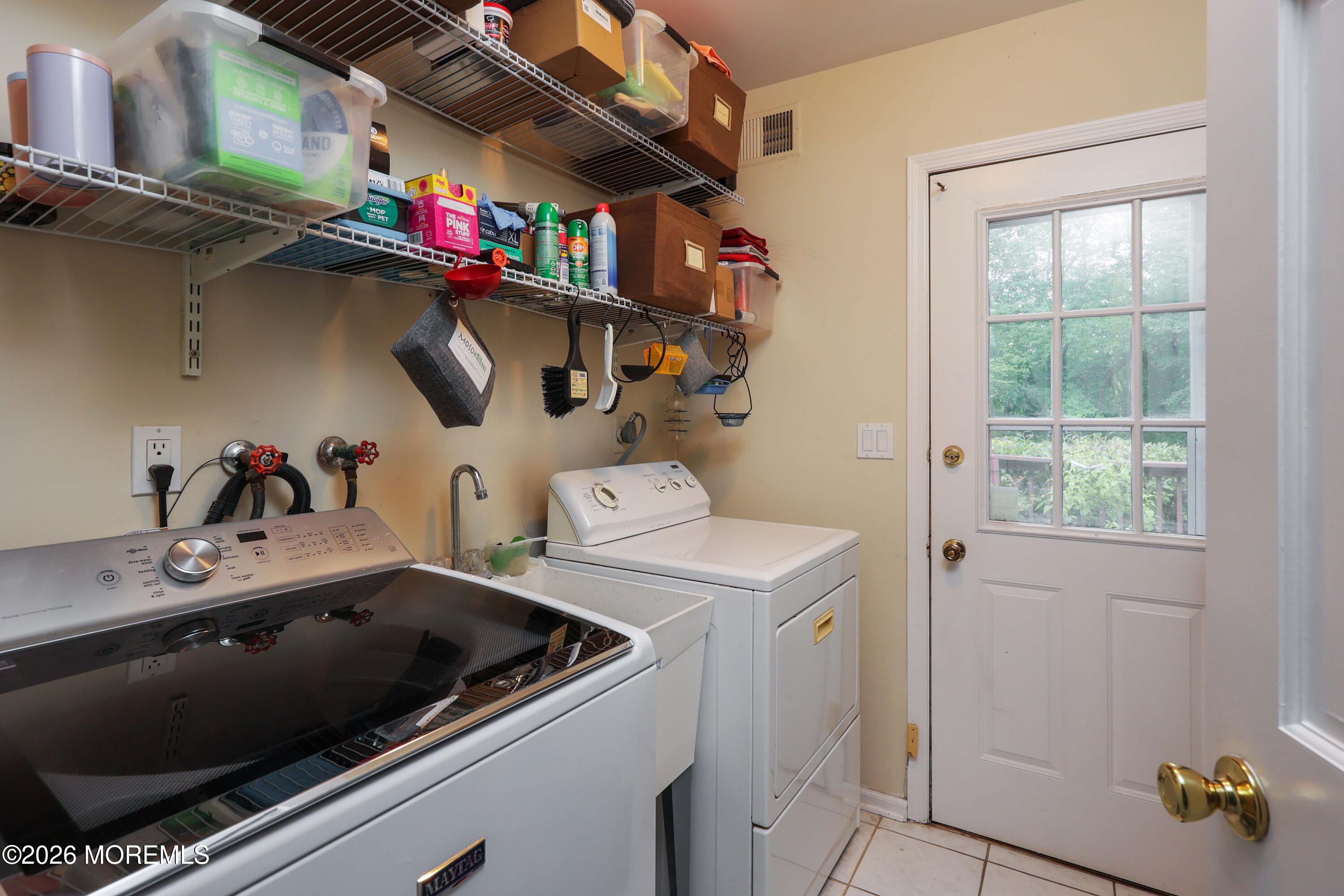 139 Sleepy Hollow Road Middletown, NJ 07748 - Photo 32 of 60 758A7943