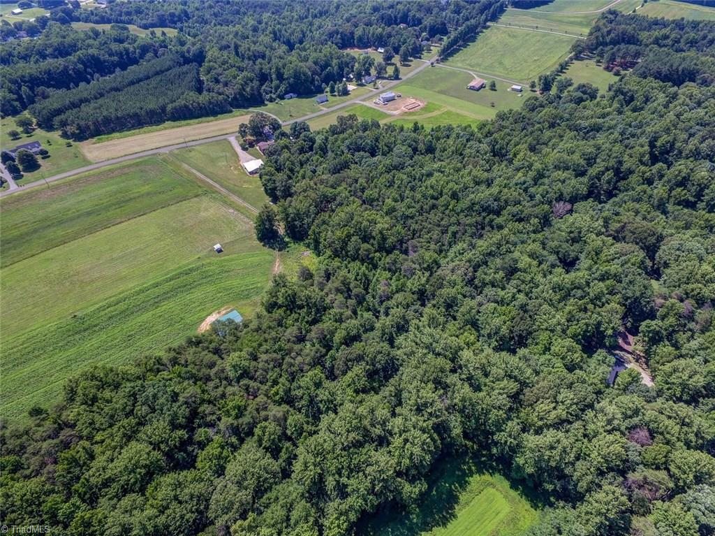260 Lindsey Road Reidsville, NC 27320 - Photo 2 of 7 Gallery Image 2